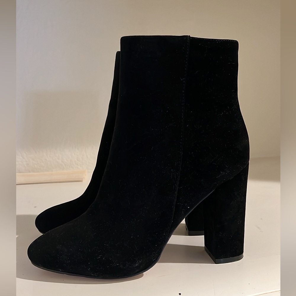 PLT - PrettyLittleThing Black Heeled Boots - Picture 4 of 4